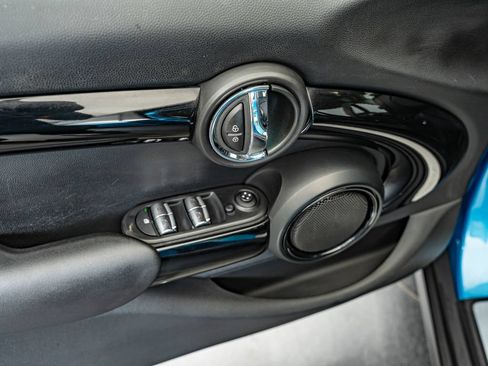 Used 2016 MINI Cooper S FWD image 17