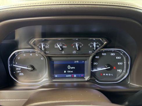 Used 2020 GMC Sierra 1500 SLE w/ SLE Value Package image 32