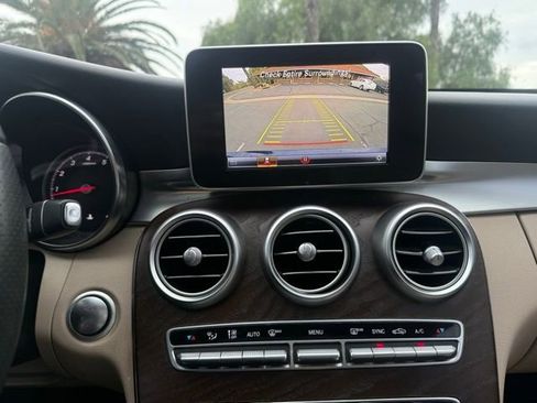Used 2018 Mercedes-Benz C 300 Sedan image 25
