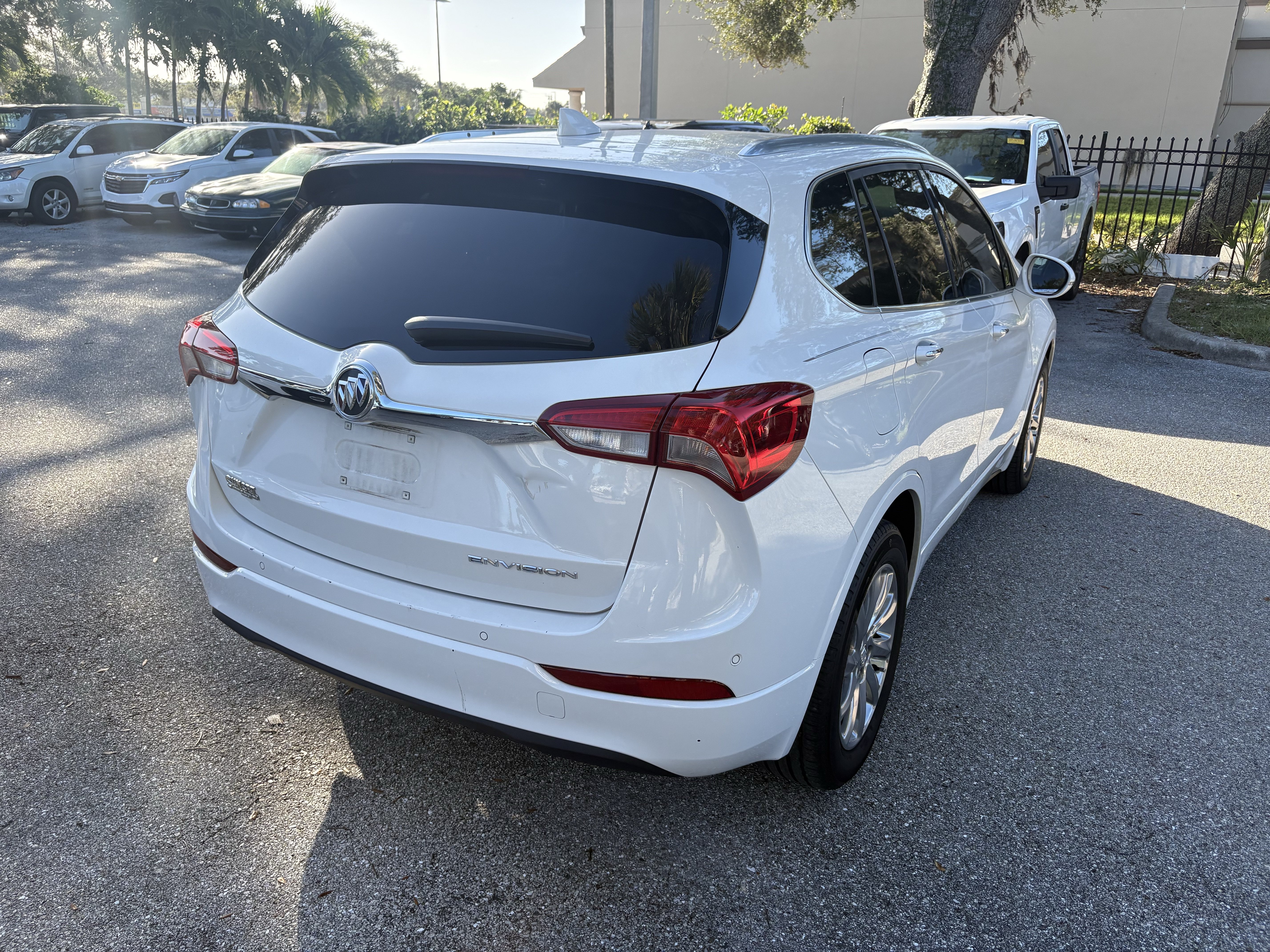 Certified 2020 Buick Envision Essence FWD image 7