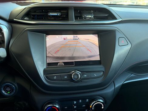 Used 2023 Chevrolet TrailBlazer RS image 11