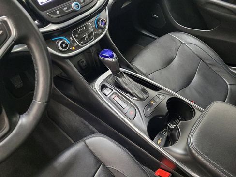 Used 2018 Chevrolet Volt Premier w/ Driver Confidence Package image 26