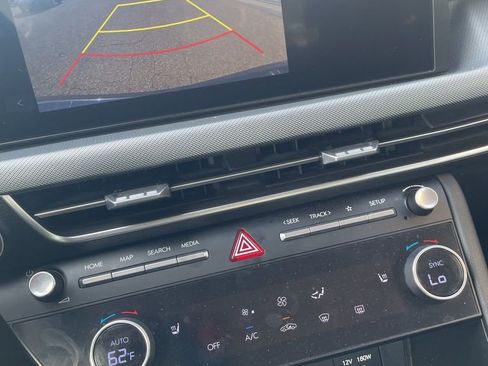 Used 2025 Hyundai Sonata SEL image 19