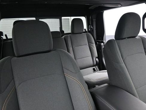 Used 2024 Jeep Gladiator Sport image 23