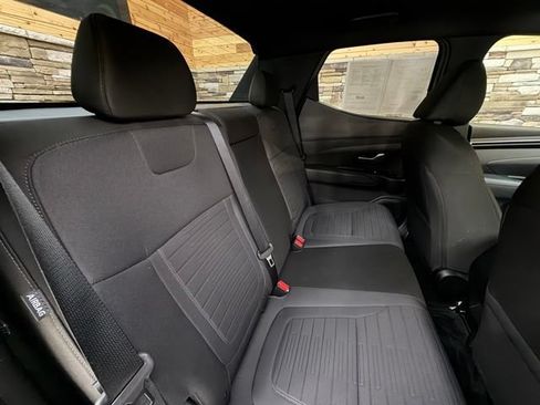 Certified 2024 Hyundai Santa Cruz SEL AWD/4WD image 33