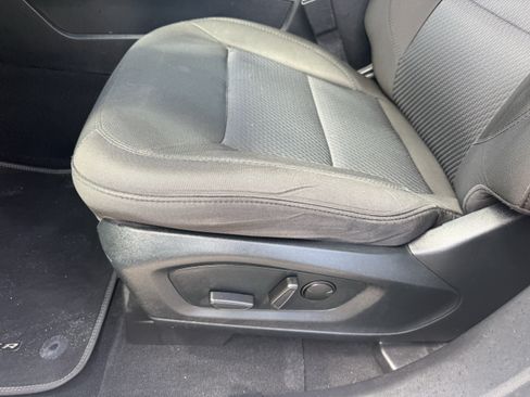 Used 2022 Ford Explorer XLT RWD image 29