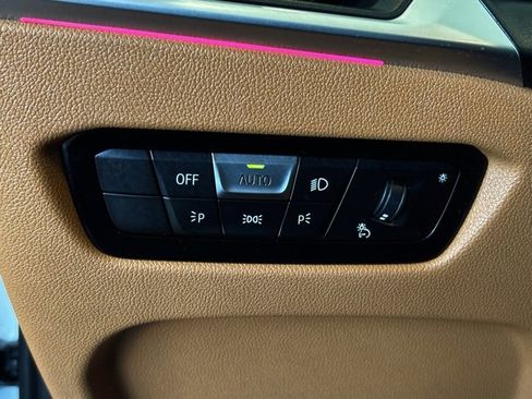 Used 2023 BMW M340i w/ Premium Package image 15