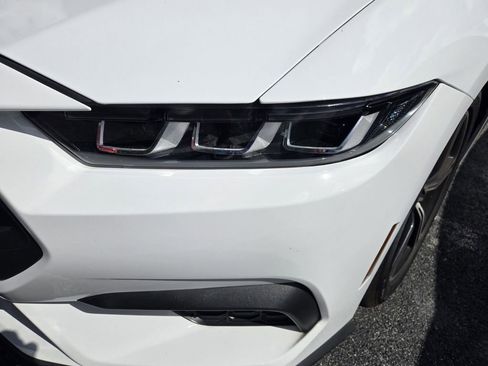 Used 2024 Ford Mustang Premium RWD image 9