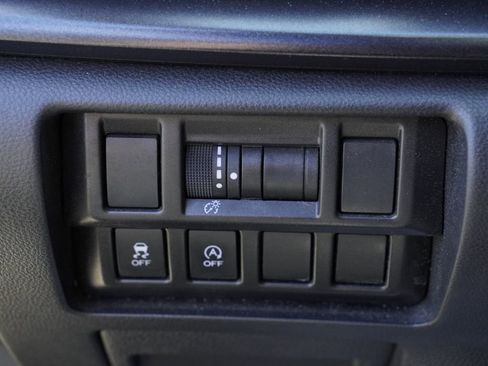 Used 2022 Subaru Crosstrek 2.5i Sport AWD/4WD image 10