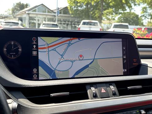 Used 2019 Lexus ES 350 F Sport w/ Accessory Package 2 FWD image 13