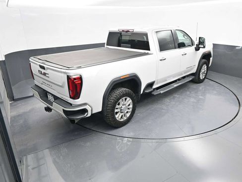 Used 2022 GMC Sierra 2500 Denali w/ Denali Ultimate Package image 16