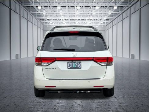 Used 2014 Honda Odyssey Touring Elite image 14