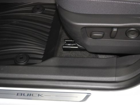 New 2026 Buick Envision Preferred image 25