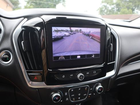Used 2020 Chevrolet Traverse LT w/ LPO, Floor Liner Package AWD/4WD image 23