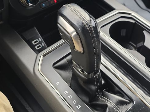 Used 2018 Ford F150 Raptor w/ Equipment Group 802A Luxury image 25