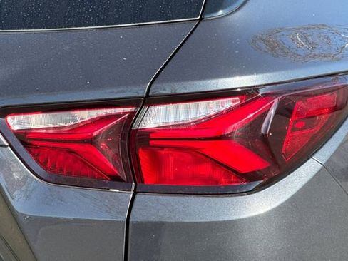 Used 2022 Chevrolet Blazer LT image 48