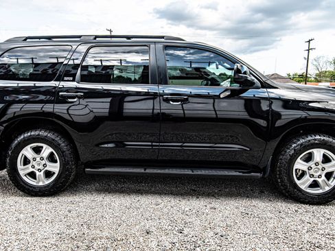 Used 2012 Toyota Sequoia SR5 image 15