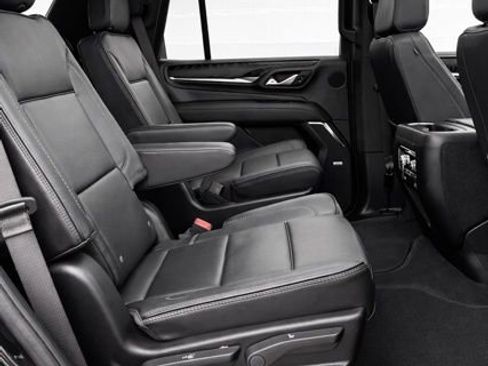 Used 2024 GMC Yukon Denali image 15