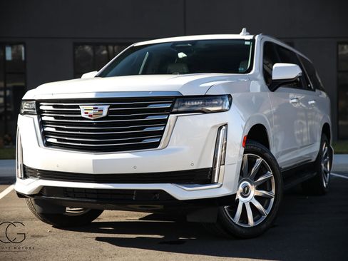 Used 2021 Cadillac Escalade ESV Premium Luxury Platinum image 2
