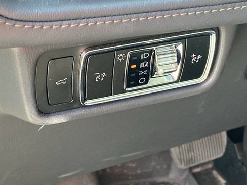 Used 2025 Lincoln Aviator Reserve w/ Equipment Group 201A AWD/4WD image 19