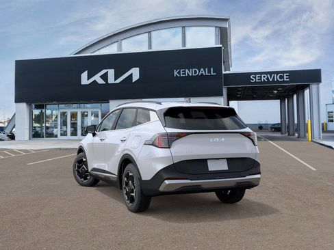 New 2026 Kia Sportage EX w/ EX Panorama Roof Package image 4
