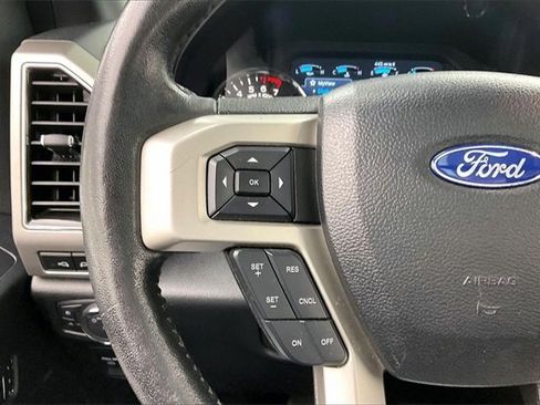 Used 2018 Ford F150 Lariat w/ Equipment Group 502A Luxury image 23
