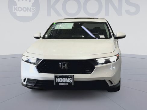 Used 2024 Honda Accord EX image 4
