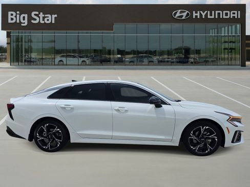 Used 2025 Kia K5 GT-Line w/ GT-Line Premium Package FWD image 5
