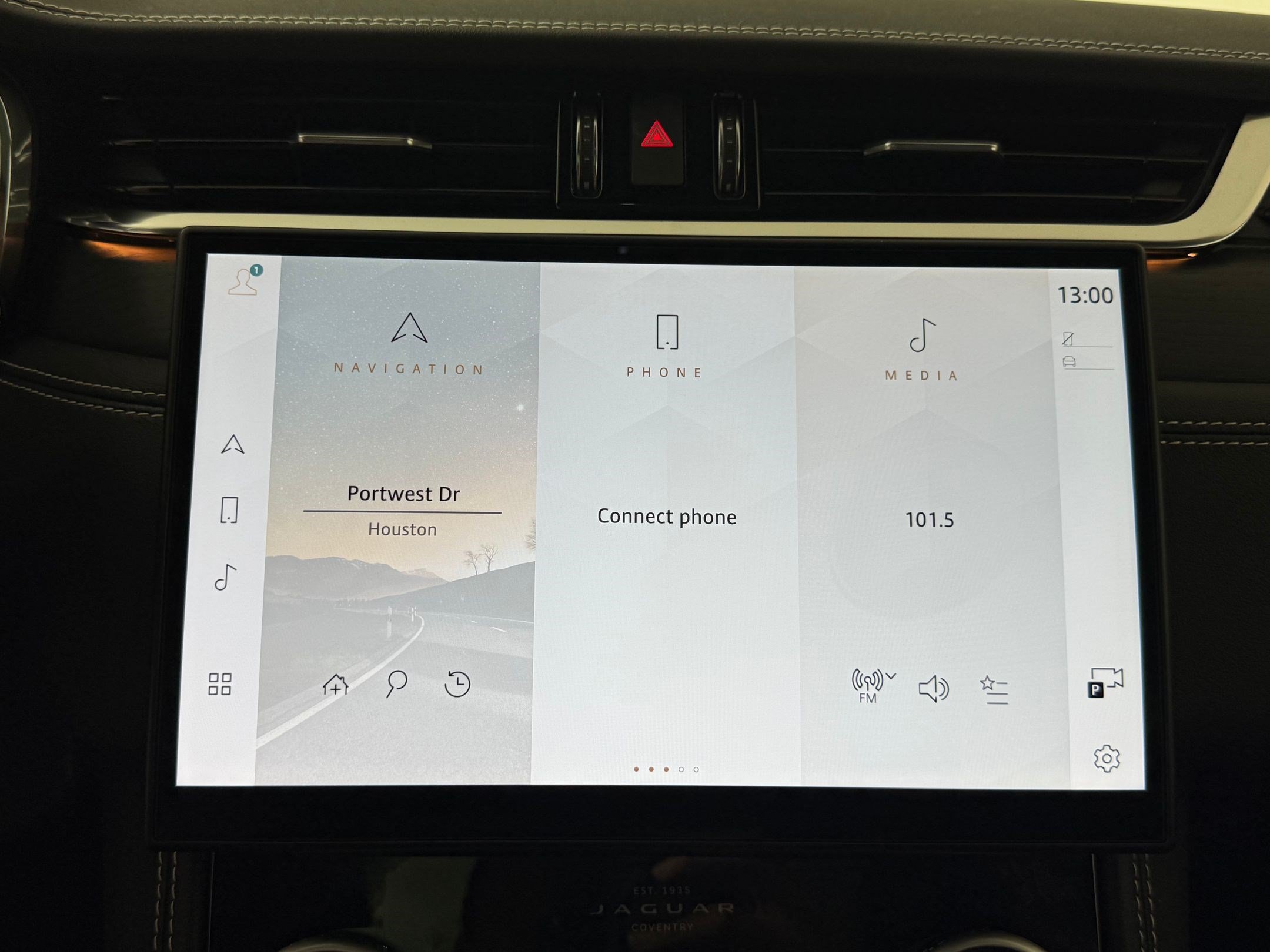 New 2026 Jaguar F-PACE R-Dynamic S AWD/4WD image 19
