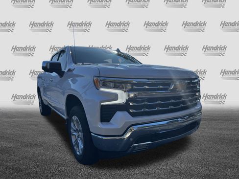 Used 2024 Chevrolet Silverado 1500 LTZ w/ LTZ Premium Package image 2
