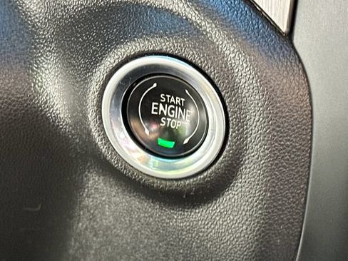 Used 2020 GMC Sierra 1500 AT4 w/ Off-Road Performance Package AWD/4WD image 36