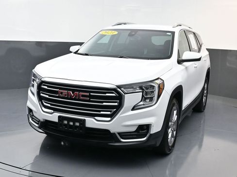 Used 2023 GMC Terrain SLT image 7