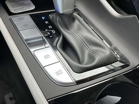 New 2026 Hyundai Elantra Limited w/ Cargo Package FWD image 18