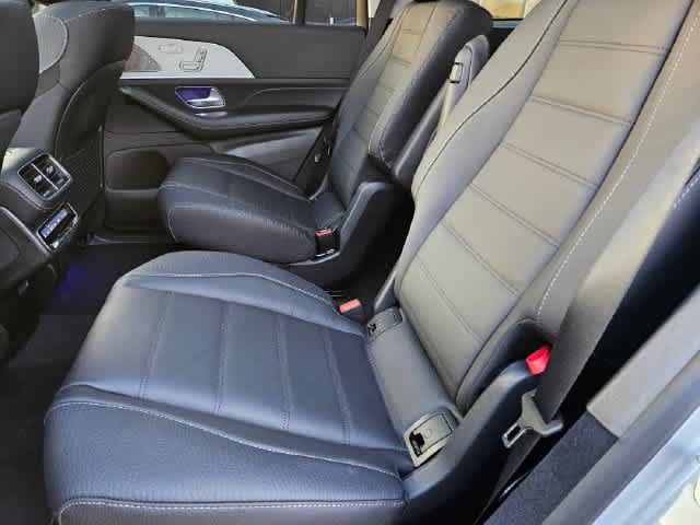 Used 2026 Mercedes-Benz GLS 450 4MATIC image 22