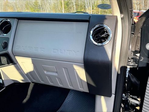 Used 2008 Ford F350 XLT image 19