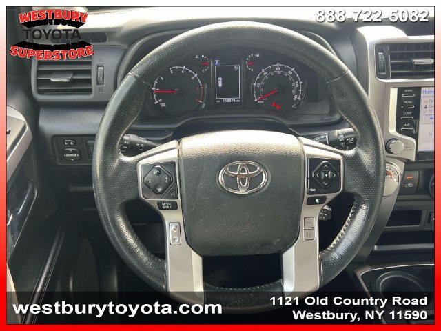 Used 2022 Toyota 4Runner SR5 Premium w/ Moonroof Package AWD/4WD image 17