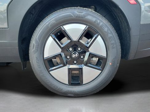 New 2026 Hyundai Santa Fe SE FWD image 5