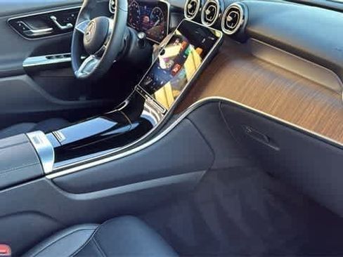 Certified 2025 Mercedes-Benz GLC 300 GLC 300 image 39