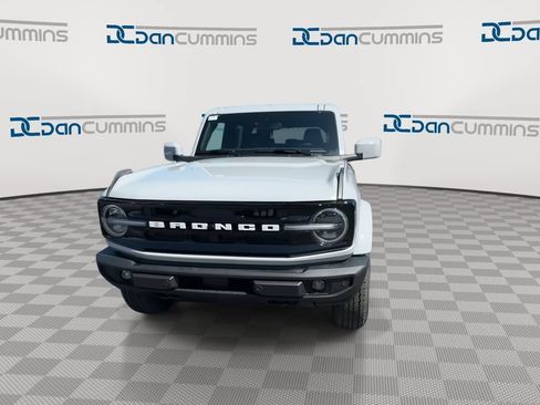 New 2026 Ford Bronco Outer Banks AWD/4WD image 3