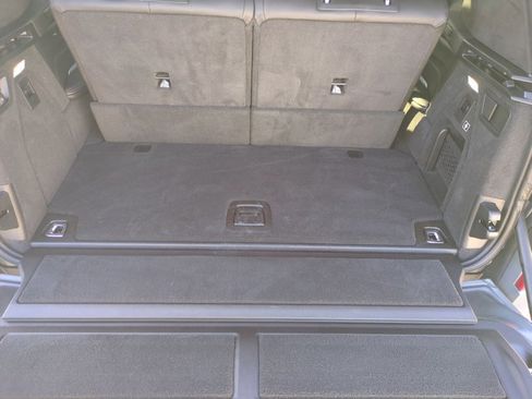 Used 2023 BMW X7 xDrive40i w/ M Sport Package image 6