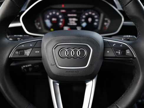 Certified 2025 Audi Q3 2.0T Premium w/ Convenience Package image 32