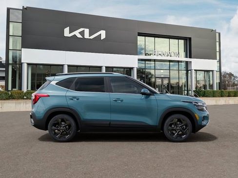 New 2026 Kia Seltos EX FWD image 8