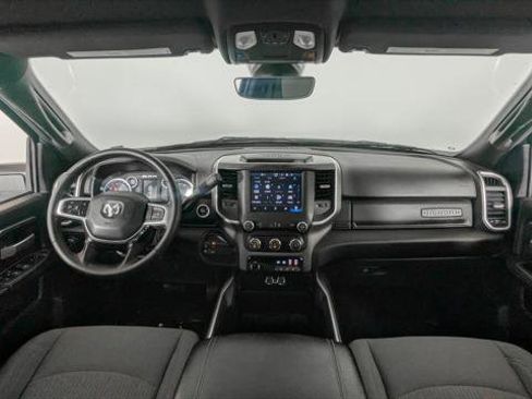 Used 2024 RAM 2500 Big Horn w/ Off Road Package AWD/4WD image 29