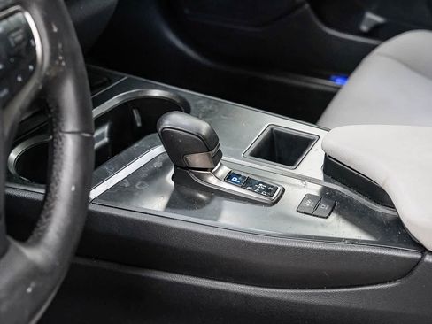Used 2025 Lexus UX 300h FWD w/ Accessory Package (Z2) image 23
