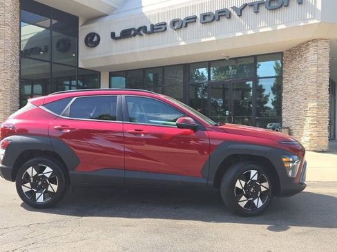 Used 2025 Hyundai Kona SEL AWD/4WD image 2