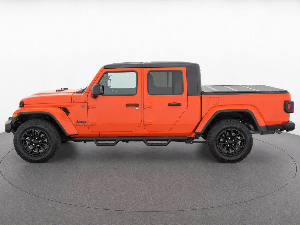 Used 2023 Jeep Gladiator Sport AWD/4WD image 8