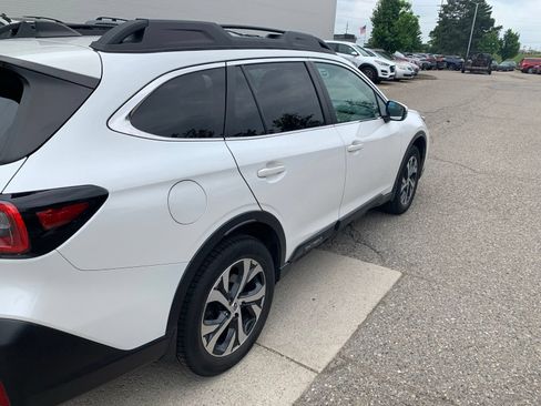 Used 2020 Subaru Outback Limited w/ Popular Package #2 AWD/4WD image 4