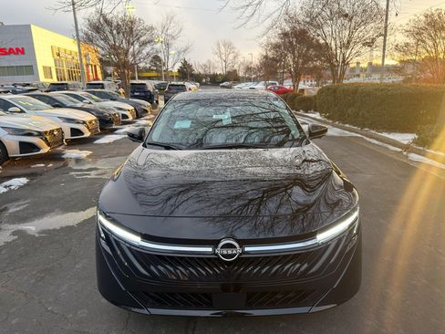New 2026 Nissan Sentra SL w/ Floor Mat Package image 2