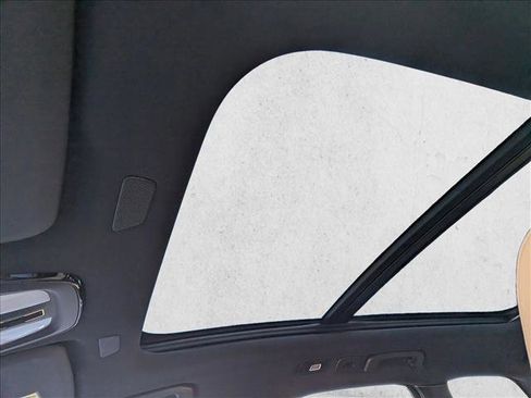 New 2026 Volvo XC60 B5 Plus w/ Climate Package image 5