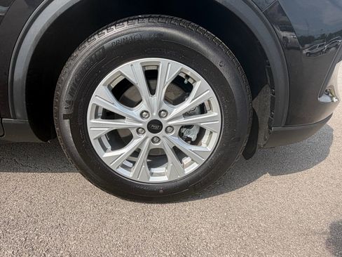 Used 2024 Ford Escape Active w/ Tech Pack #2 FWD image 16